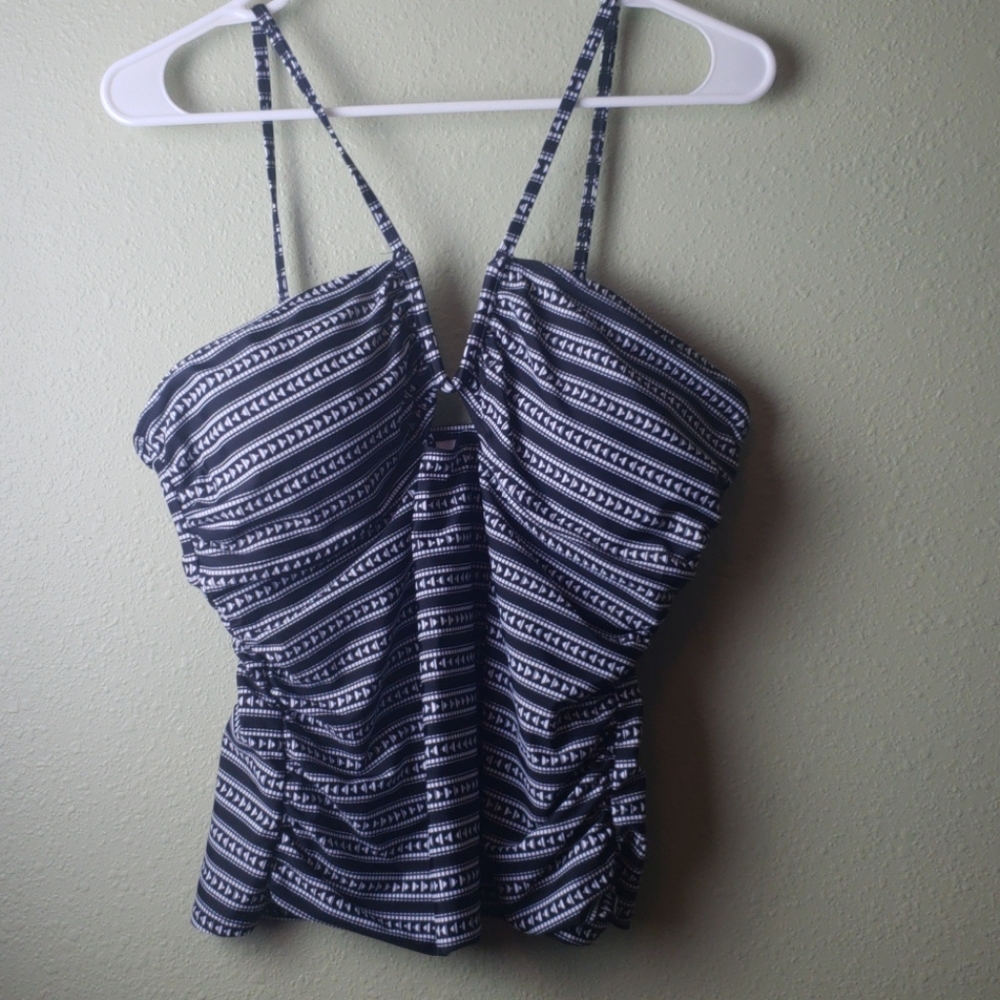 Time & Tru Swim Top